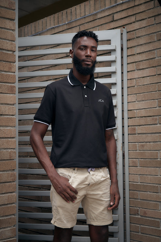 Polo Negro Cuello Negro y Blanco Hombre